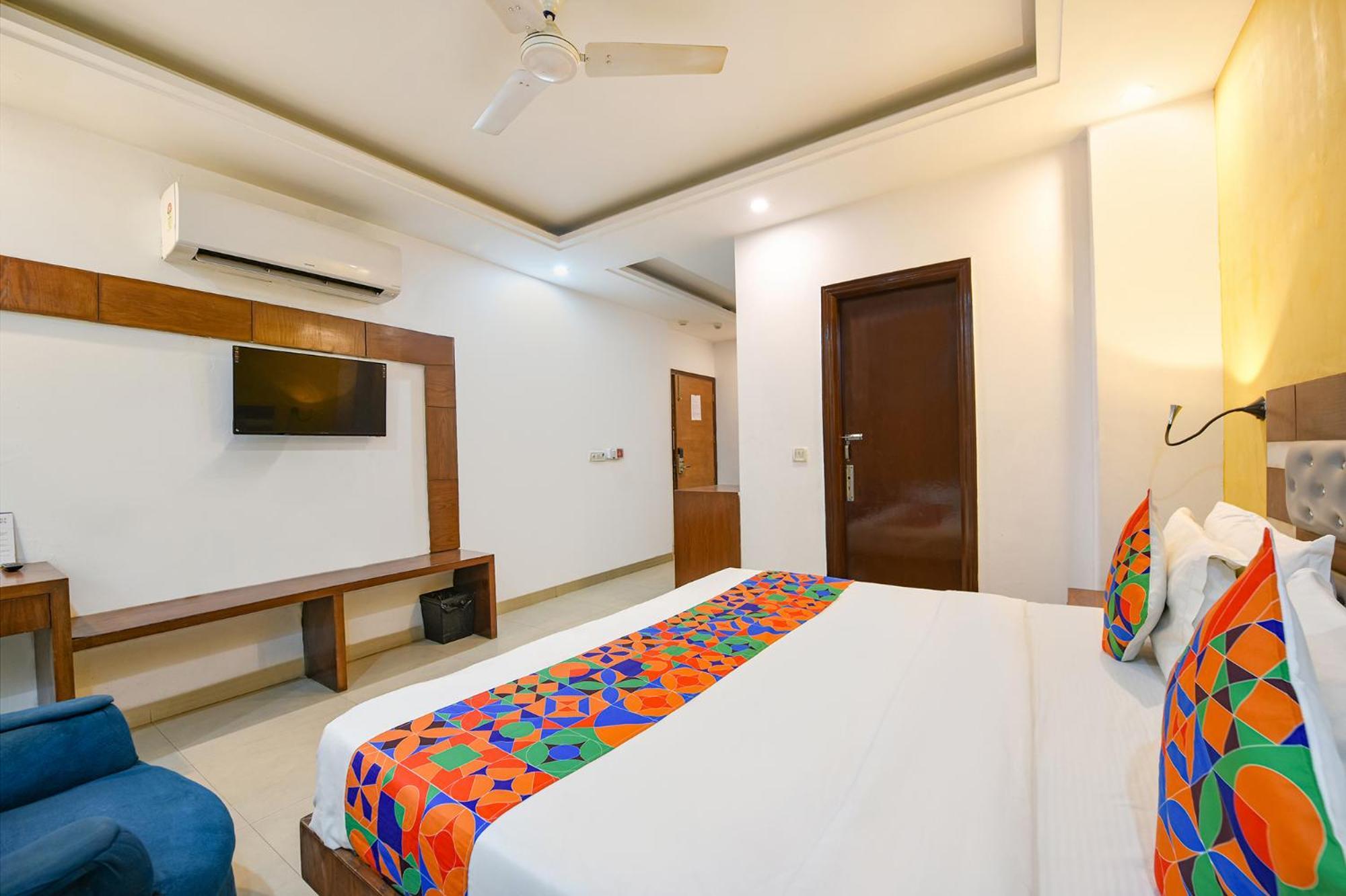 Fabhotel The Kings Plaza New Delhi Eksteriør bilde