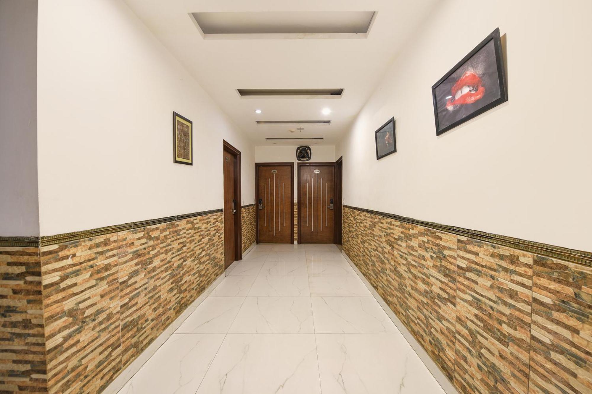 Fabhotel The Kings Plaza New Delhi Eksteriør bilde