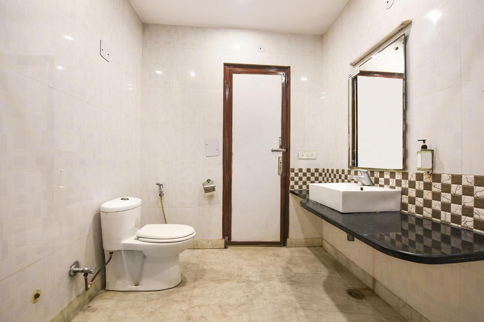 Fabhotel The Kings Plaza New Delhi Eksteriør bilde
